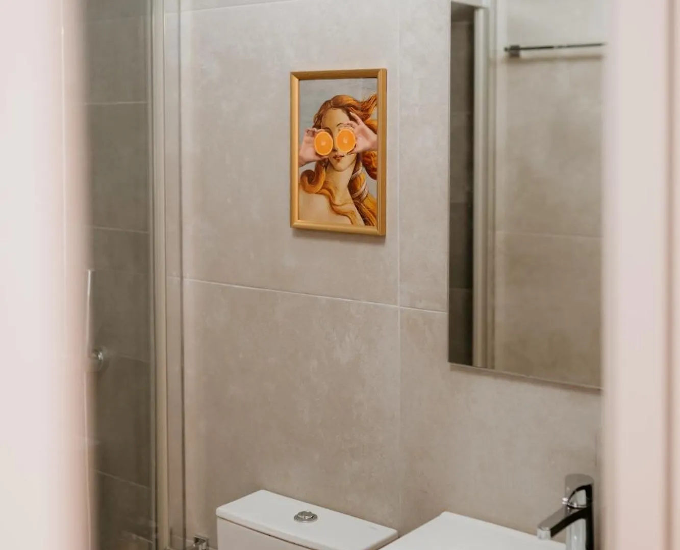Mary Orange - No 236 1D - Chick & Cozy Two-Bedroom Stay Lisboa